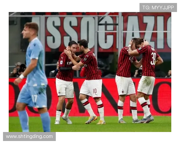 拉齐奥俱乐部辉煌历史与球队文化精神传承探索 拉齐奥俱乐部辉煌历史与球队文化精神传承探索