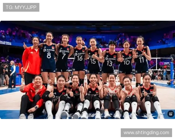 中国女排强势反弹击败美国队 全力争夺世界排球联赛总冠军 中国女排强势反弹击败美国队 全力争夺世界排球联赛总冠军