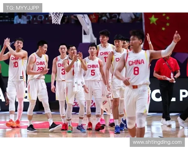 中国男篮迎战日本队全力备战亚洲杯决赛志在夺冠全员状态火热 中国男篮迎战日本队全力备战亚洲杯决赛志在夺冠全员状态火热