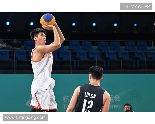 中国男篮逆袭战胜菲律宾晋级亚运会四强 刘铮领衔全队表现出色