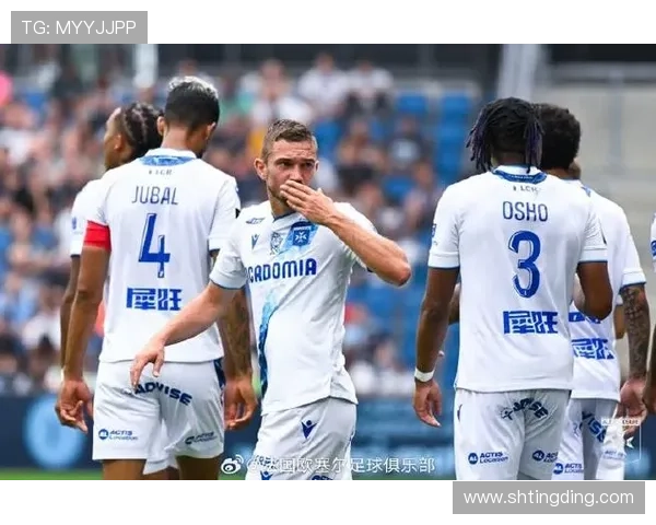 勒阿弗尔俱乐部的崛起与足球文化传承探索 勒阿弗尔俱乐部的崛起与足球文化传承探索