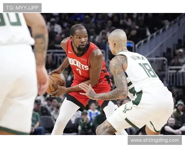 字母哥复出带领雄鹿逆转取胜杜兰特空砍三十分太阳惜败