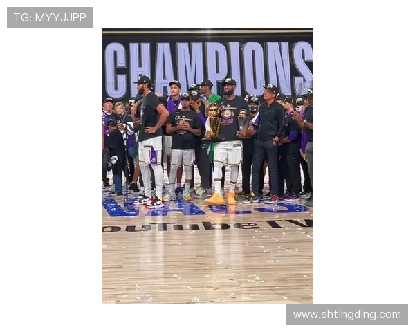 湖人队新赛季阵容大调整詹姆斯与戴维斯如何带领球队冲击总冠军 湖人队新赛季阵容大调整詹姆斯与戴维斯如何带领球队冲击总冠军