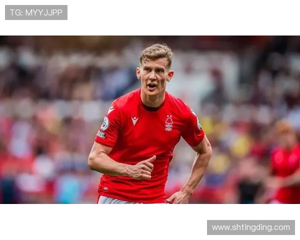 诺丁汉森林俱乐部百年荣光与现代英伦足球发展轨迹解析 诺丁汉森林俱乐部百年荣光与现代英伦足球发展轨迹解析