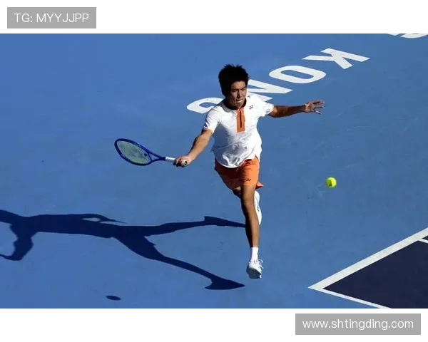 新赛季网球巡回赛激战正酣名将回归新星崛起引爆看点全球关注赛场